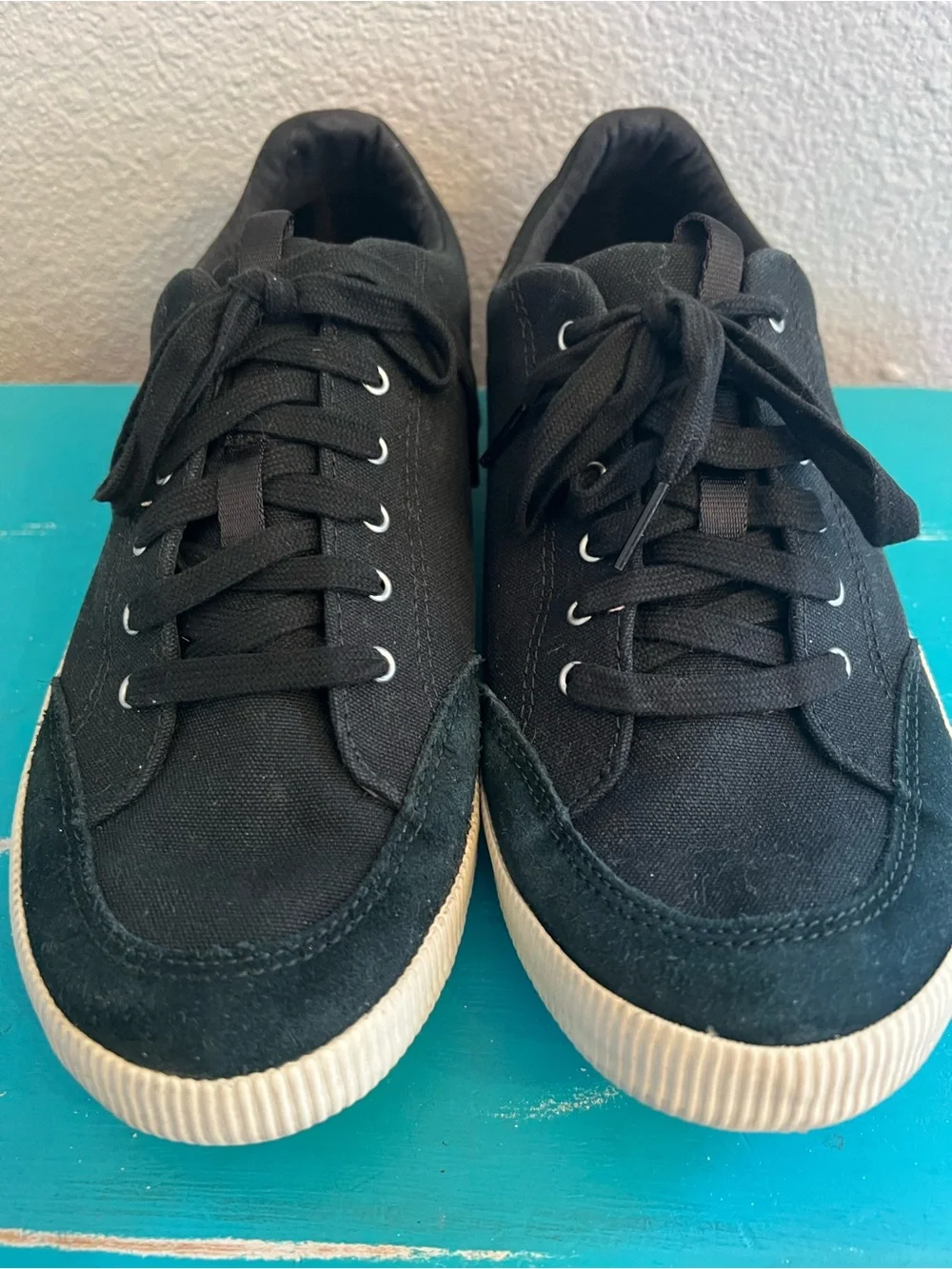 Sorel Out And About Waterproof Sneaker Black Size 10